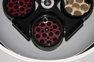 Thumbnail image of Faulty Sanyo MSE Falcon 6/300 Refrigerated Large Bench Centrifuge  