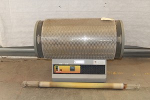 Thumbnail image of Carbolite Glass Furnace STF 16/450 Maximum Temperature 1600C Glass Lab Oven Heat