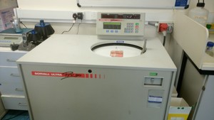 Thumbnail image of Sorvall DuPont Ultra Pro 80 80,000 Digital Refrigerated Floor Centrifuge Lab