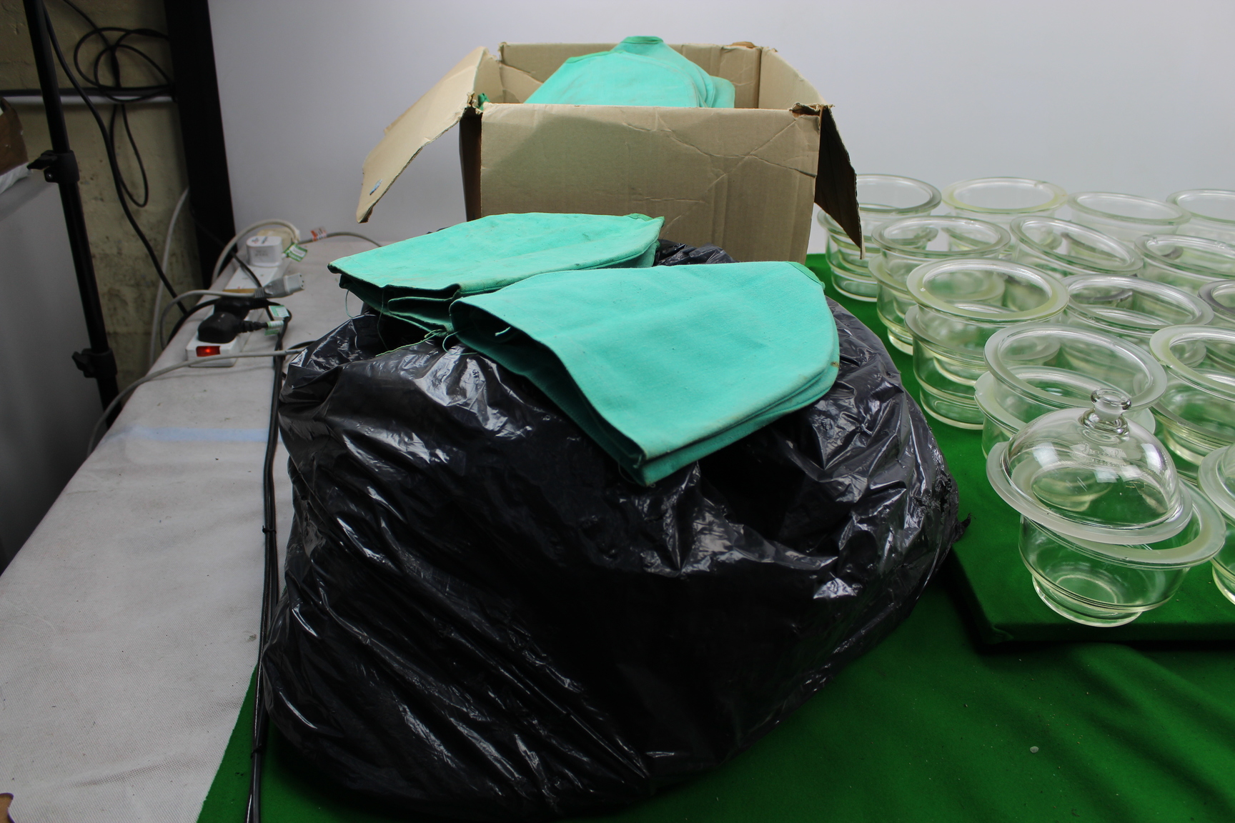 Image of Job Lot of Dessicating Equipment 43 Glass Jars 6 Lids 4 Black Bags Cork & Covers
