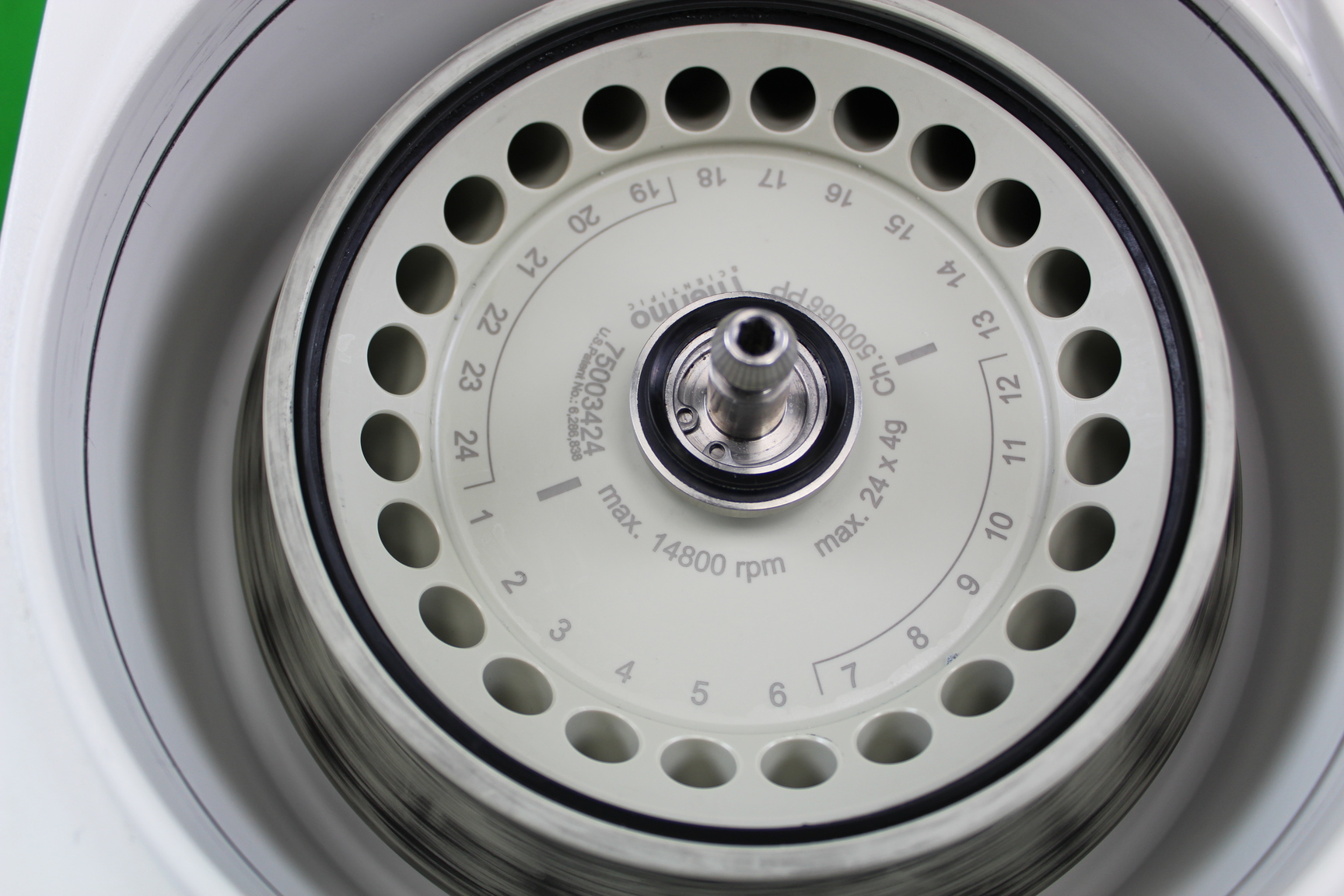 Image of Thermo Heraeus Pico 17 Centrifuge 