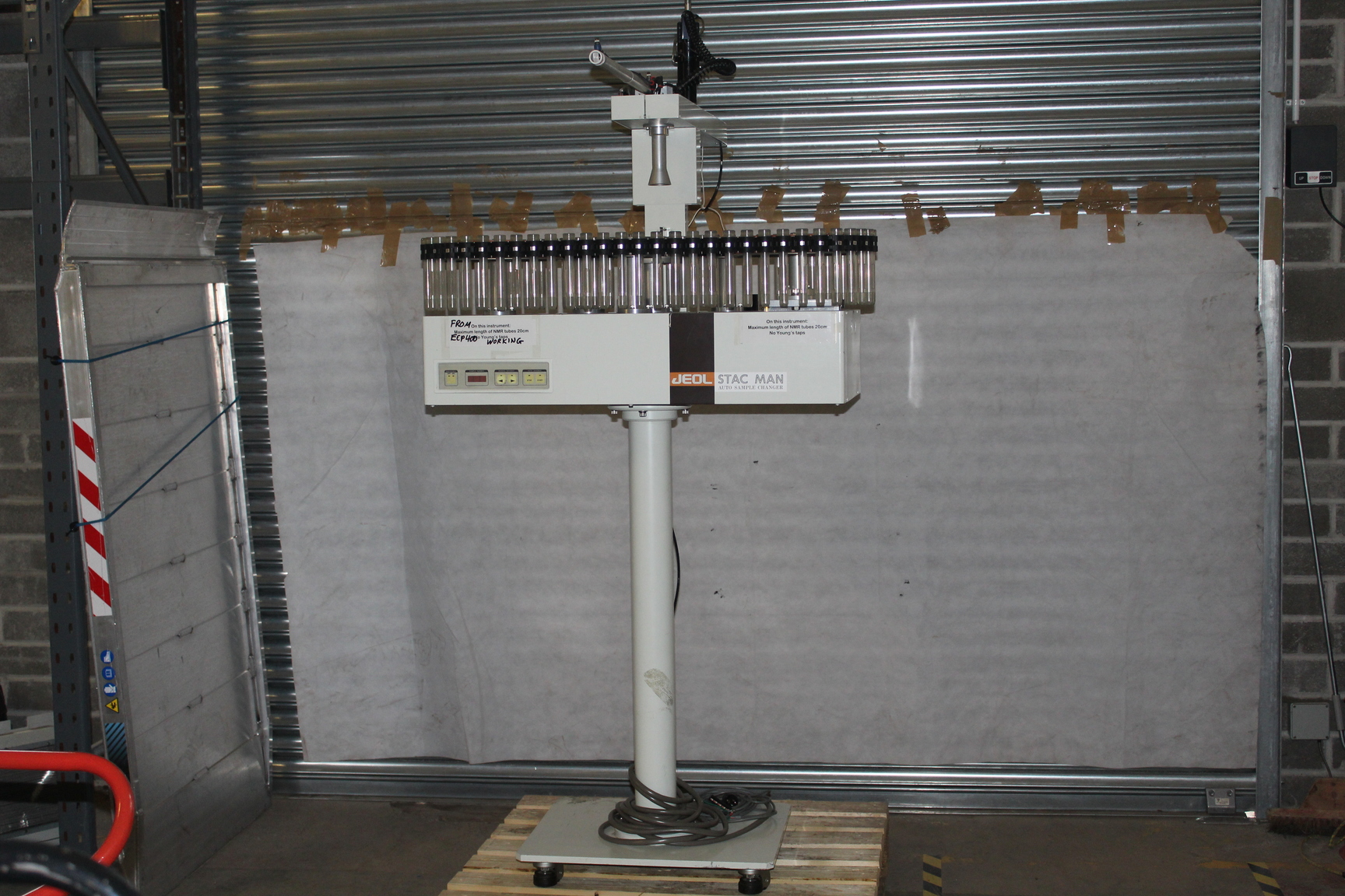 Image of Jeol Stac Man NMR auto sample changer lab equipment autosampler