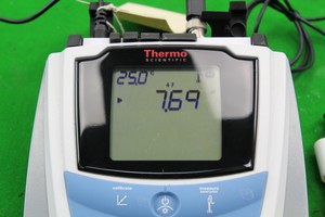 Thumbnail image of Thermo Scientific Orion 3 Star pH Benchtop Meter with Probe