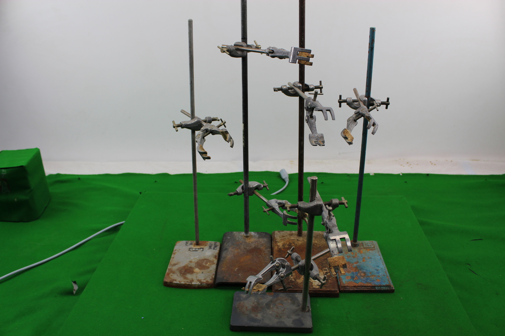 Image of Job Lot 5 x Vintage Laboratory Clamp Stands with Claw Clamps