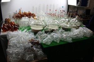 Thumbnail image of Job Lot of High Quality Laboratory Glassware 