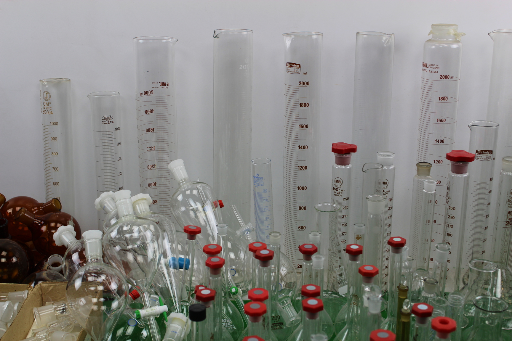 Image of Job Lot of High Quality Laboratory Glassware 