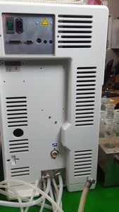 Thumbnail image of Buchi Water Distillation Unit B-324 W/ Glassware, Instruction Manuals Lab  