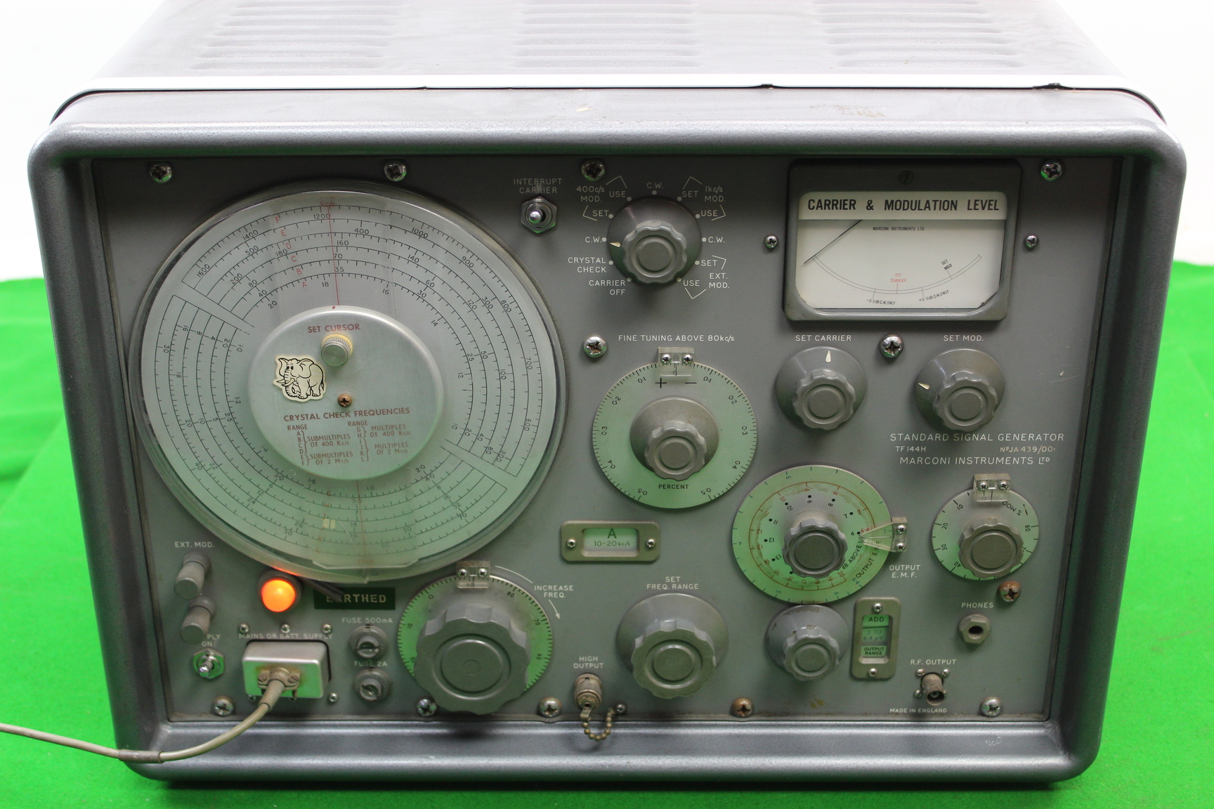 Vintage Marconi Instruments Standard Signal Generator TF144H