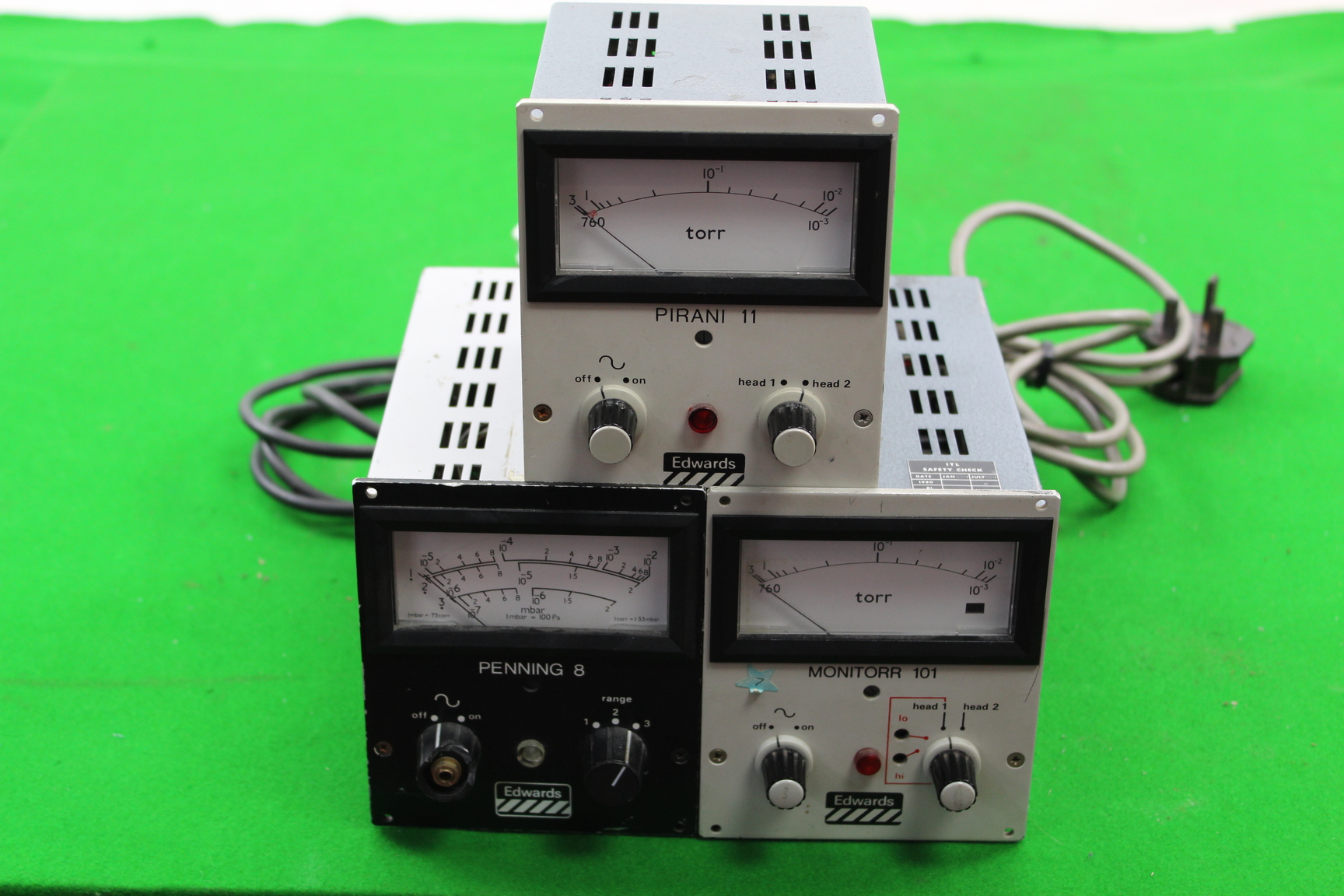 Image of Job lot of 3 x Edwards Vacuum Gauge, 1 x Pirani 11, 1 x Penning 8, 1 x Monitorr 