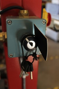 Thumbnail image of Axminster Hobby Band Saw Model AWHB535ON Wood Metal Steel Workshop Woodwork