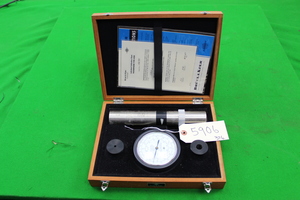 Thumbnail image of Bruel & Kjaer Pistonphone Type 4220 w/ Barometer UZ 0001 in Case Sound Equipment