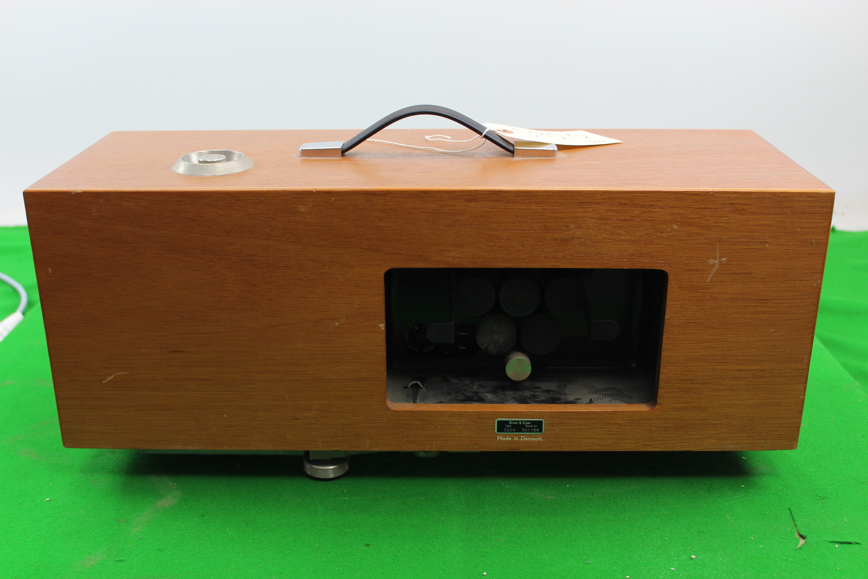 Machine Tap Sound Bruel & Kjær Type 3204 (Impact) Tapping Machine Sound Generator Lab ...