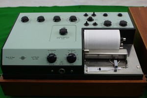 Thumbnail image of Bruel & Kjær Type 2305 Level Recorder Audio Lab Equipment 