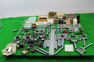 Thumbnail image of Large Quantity of Professional Glass Refraction Magnifying Equipment Science Lab