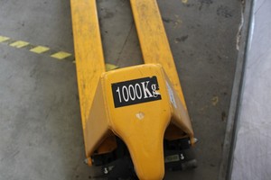Thumbnail image of GS High Lift Pallet Truck Capacity 1000KG Stabilise Wheels Fork Manual Lift  