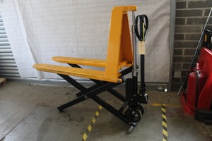 Thumbnail image of GS High Lift Pallet Truck Capacity 1000KG Stabilise Wheels Fork Manual Lift  