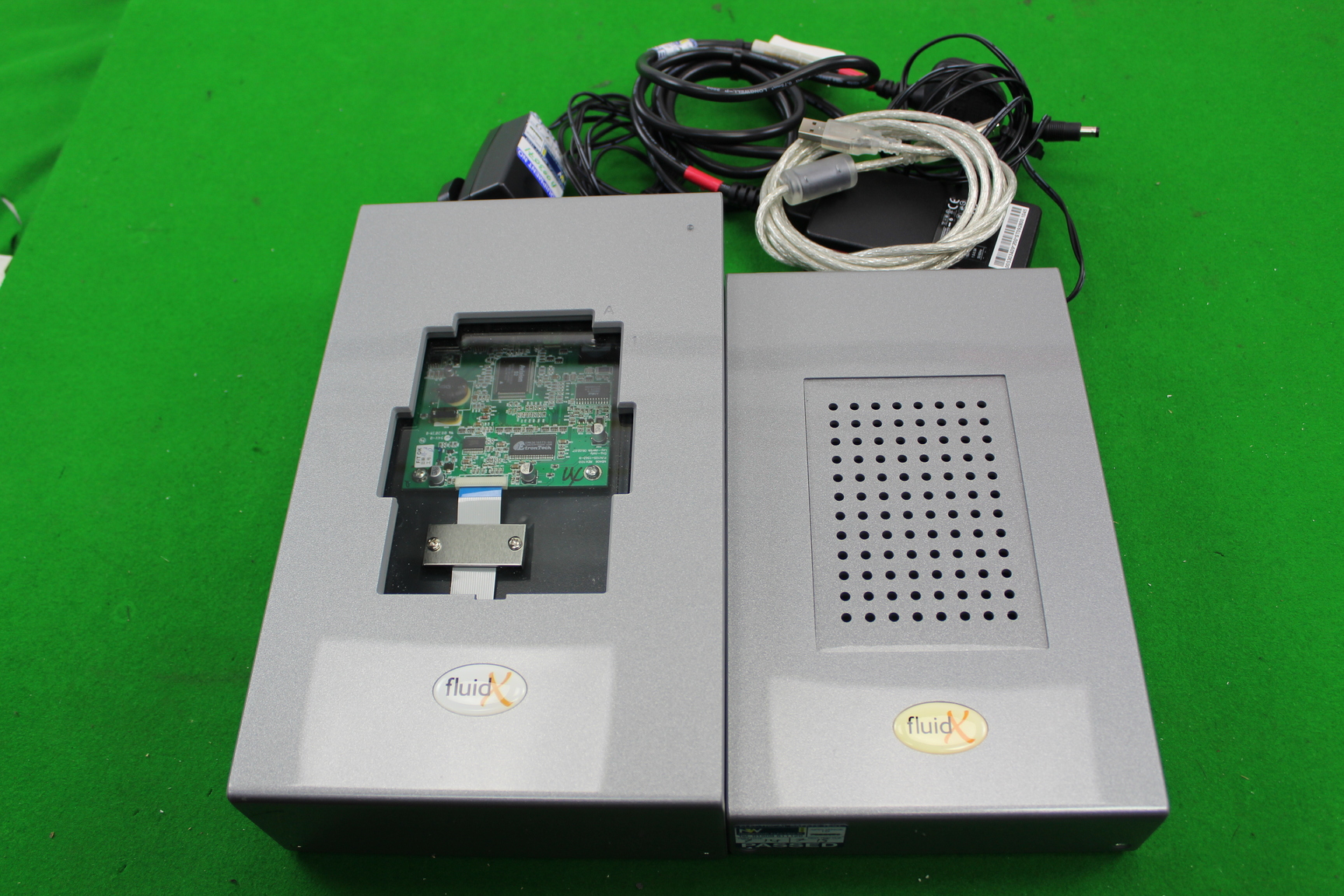 Image of FluidX XTR-96 Scanner Laboratory Equipment 2D Matrix Code Reader