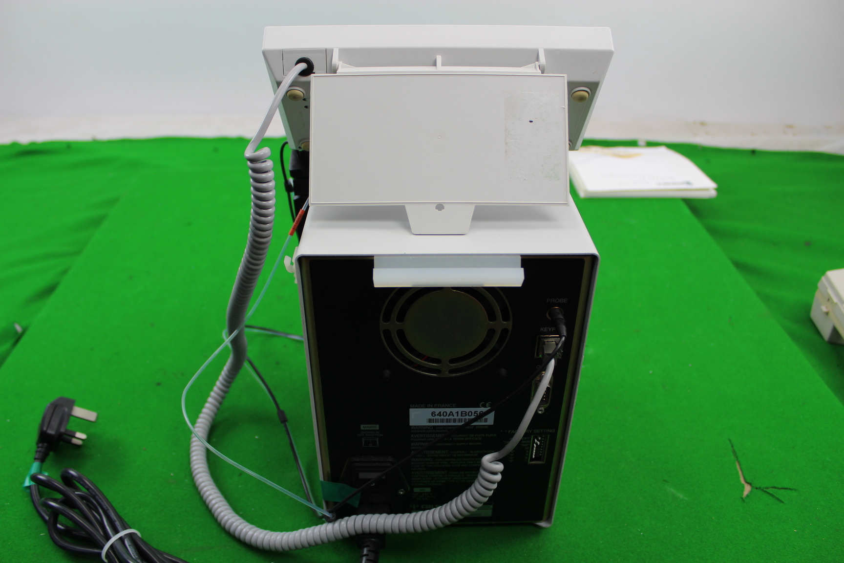 Image of Gilson 402 Dilutor with Controller, Needle and Spare Piston Needles Laboratory