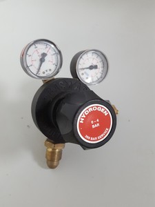 Thumbnail image of Lot of 6 Gas Regulators Multi-Stage CO2 Helium Saffire Lab-Master Untested