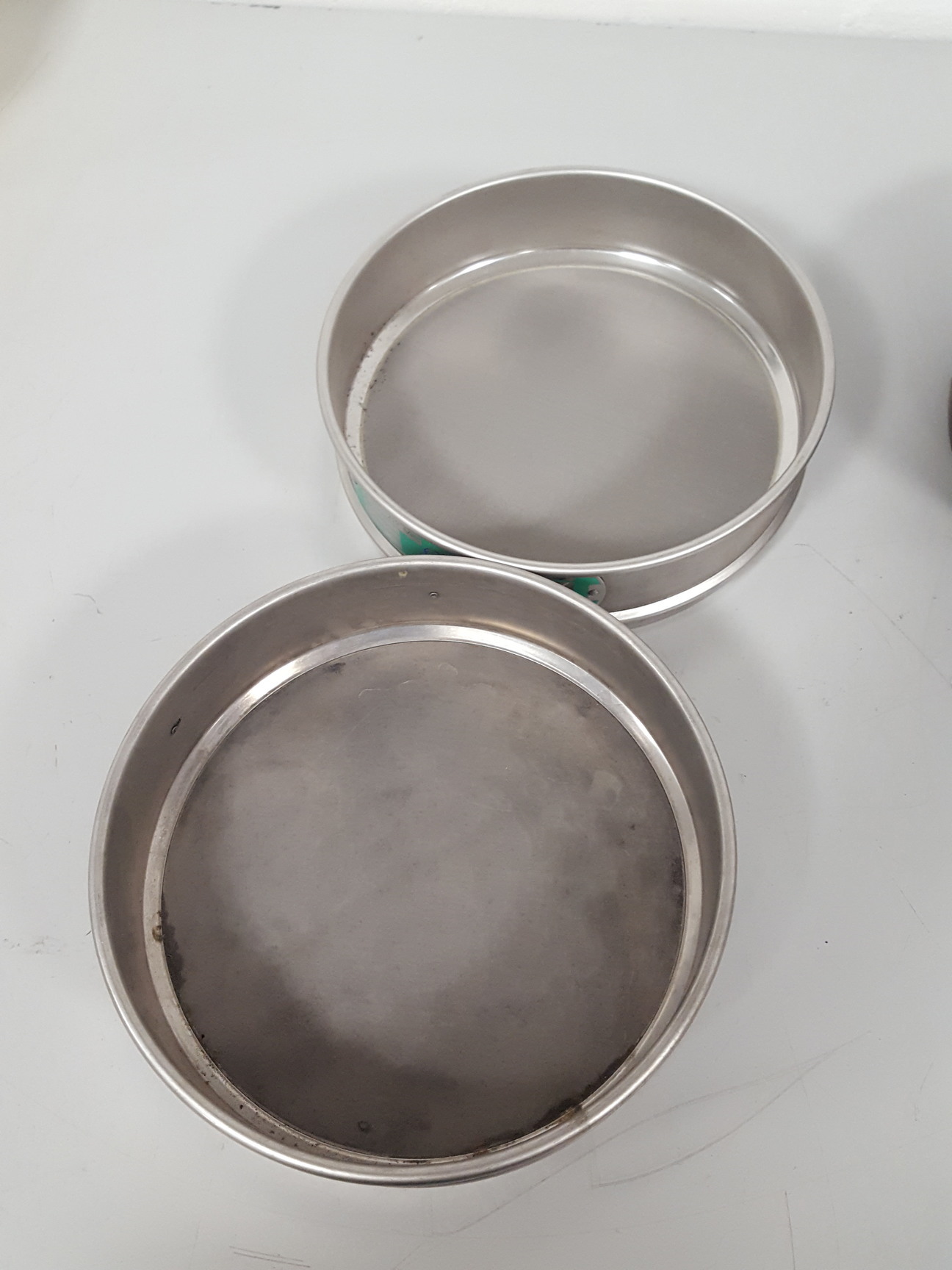 Image of 4x Endecotts Laboratory Test Sieves 2x Brass 2x Stainless Steel 125 699 63 212