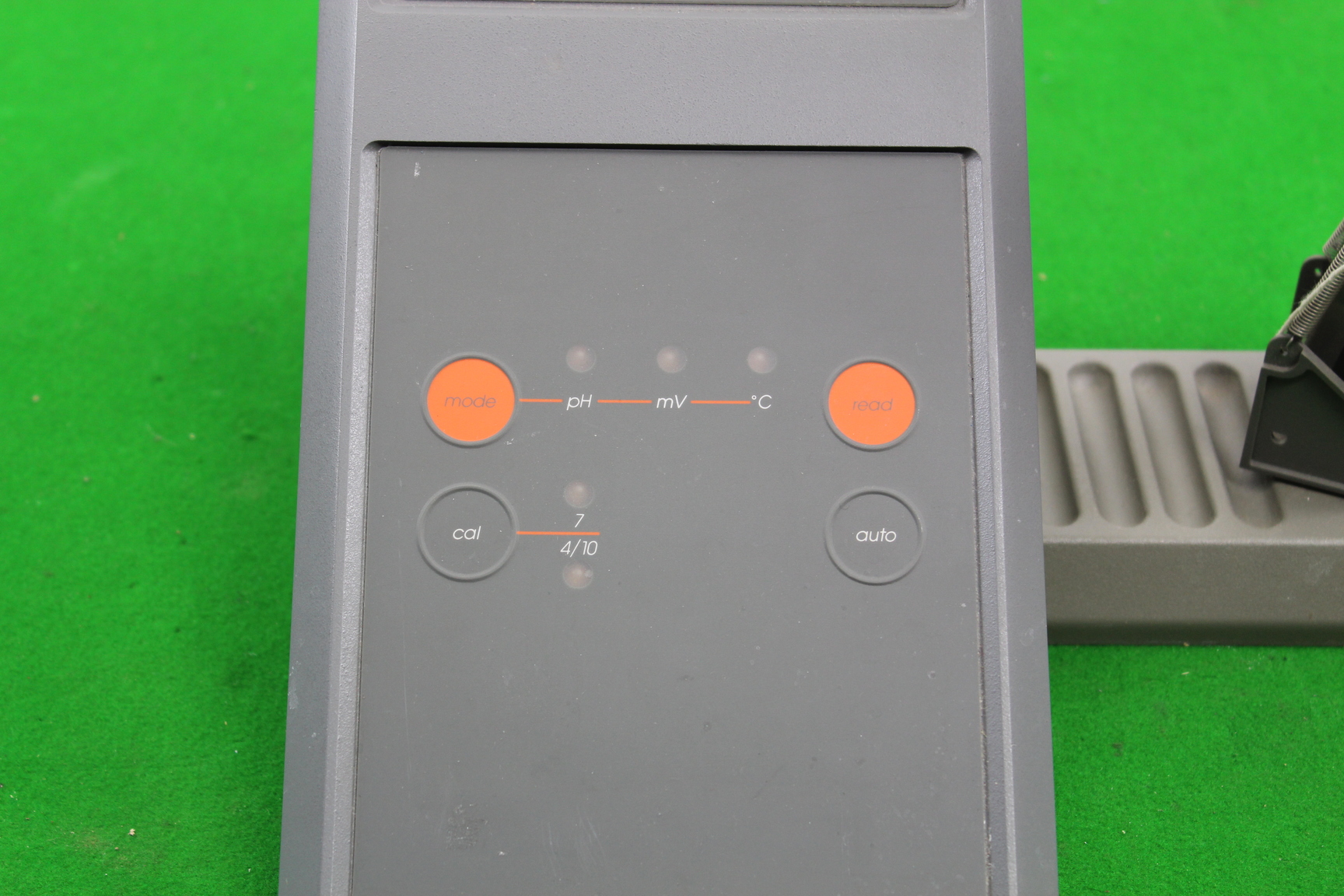Image of Corning pH Meter 240 with pipette holder