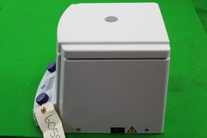 Thumbnail image of Eppendorf 5415D Centrifuge With Rotor, Faulty, Spares/Repairs.