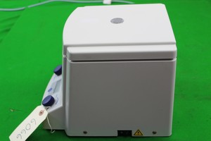 Thumbnail image of Eppendorf 5415D Benchtop Centrifuge w/24 Place Rotor Working Lab Equipment