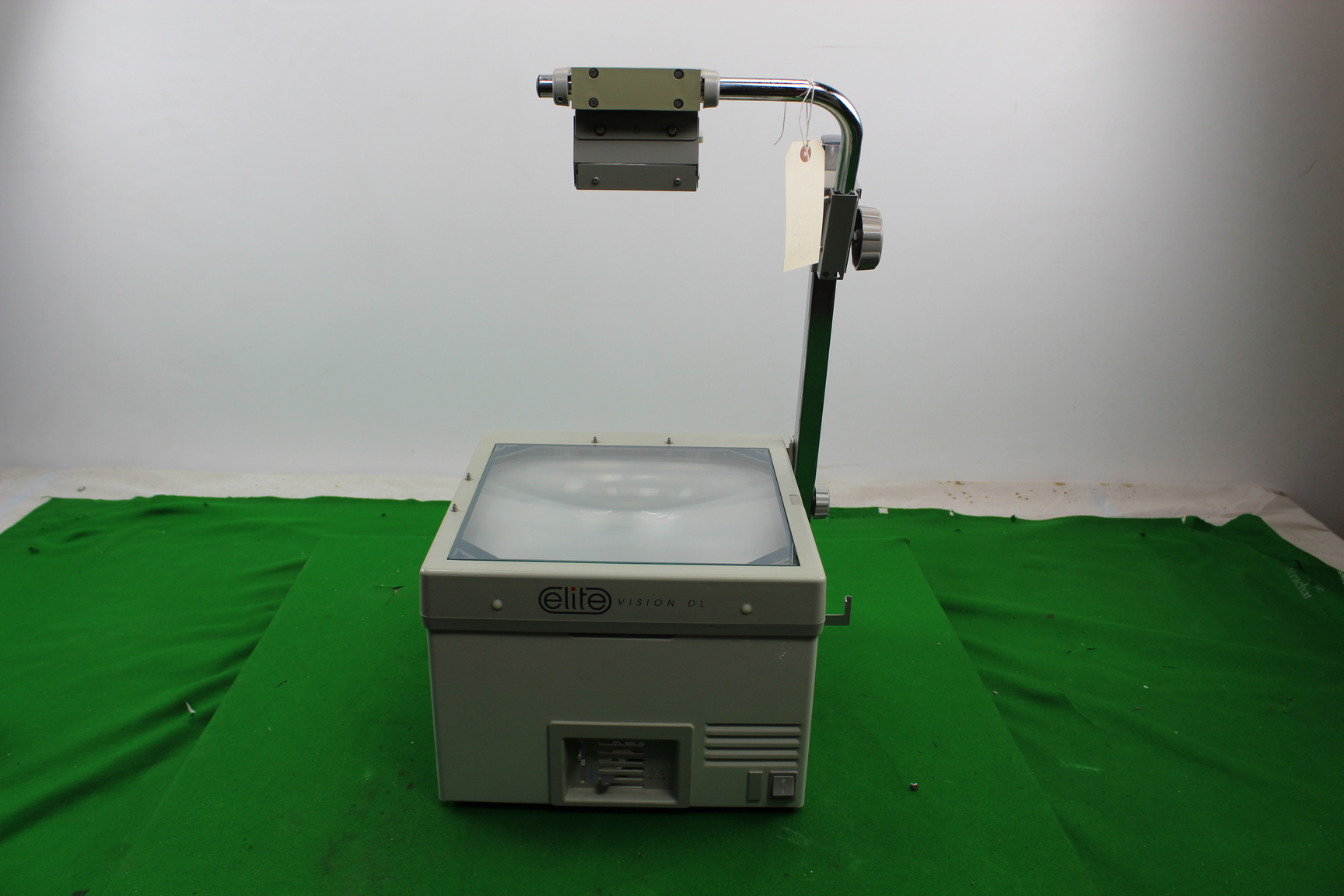 Image of Elite Vision DL Overhead Projector Model 912