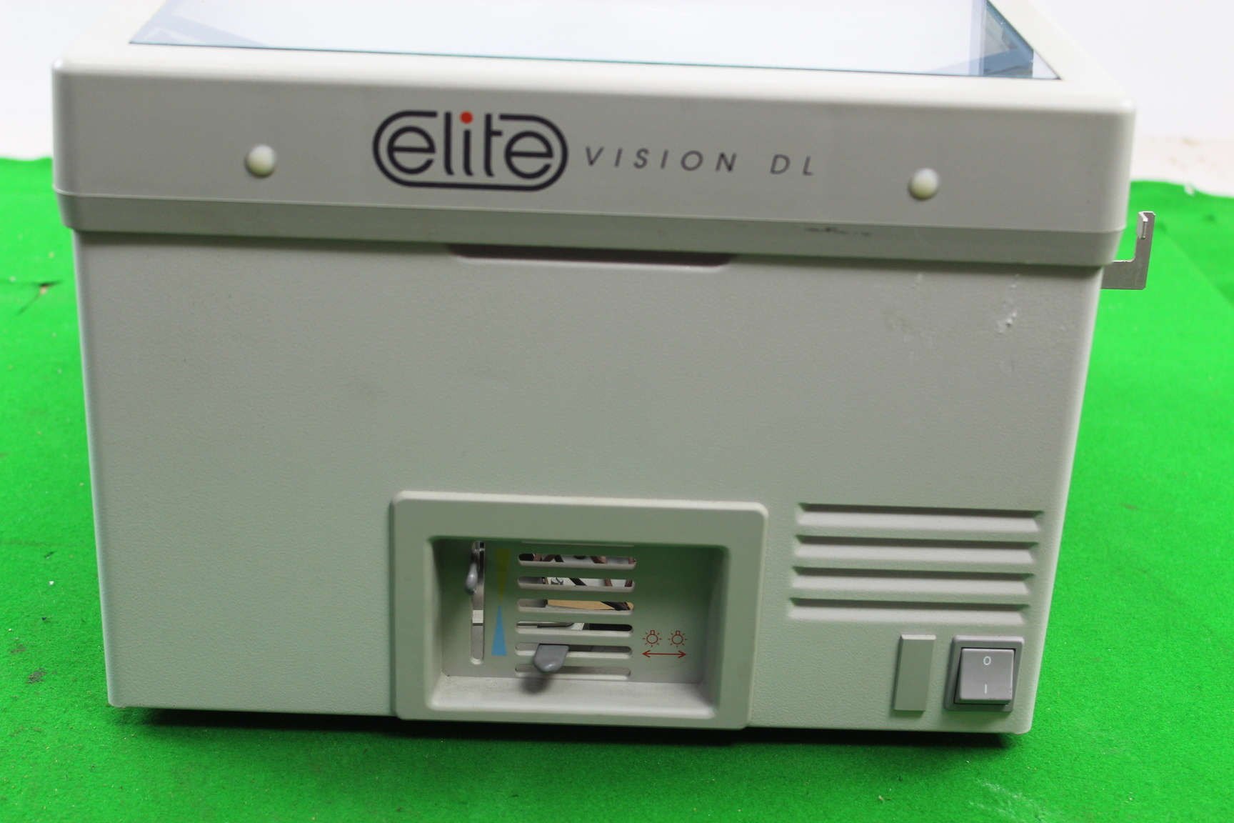 Image of Elite Vision DL Overhead Projector Model 912