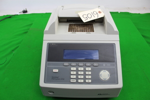 Thumbnail image of Applied Biosystems GeneAmp PCR System 9700 Laboratory Thermal Cycler - Faulty