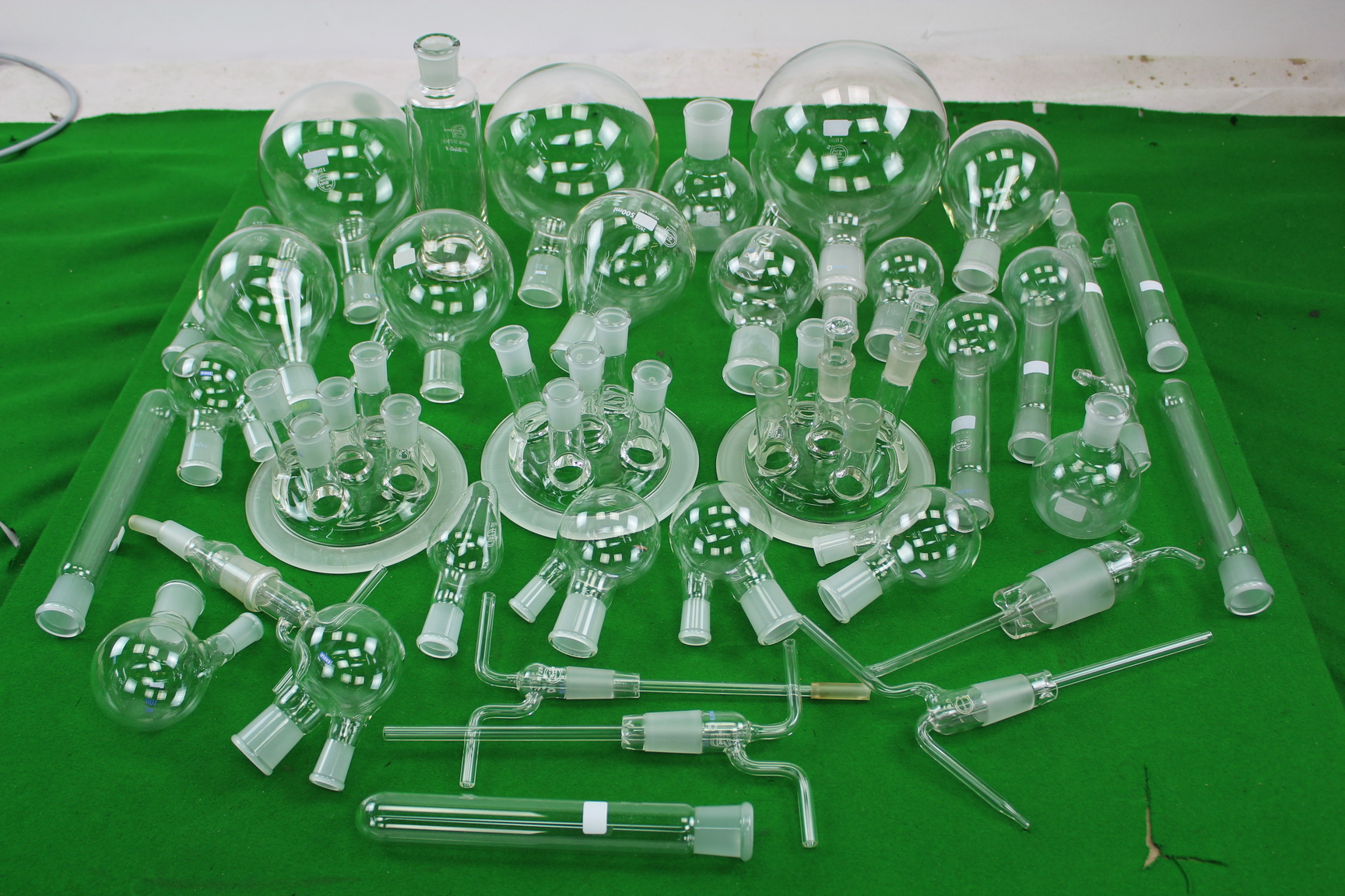 Image of Job Lot of Laboratory Glassware