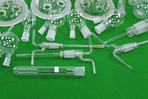 Thumbnail image of Job Lot of Laboratory Glassware