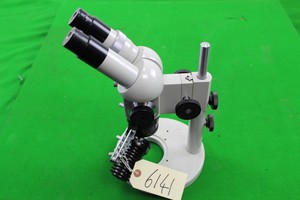 Thumbnail image of PZO Warszawa Vintage Stereo Microscope 6x Objectives Lab Medical Biology