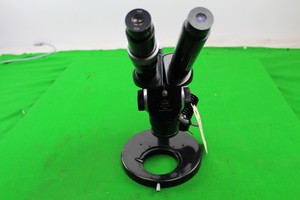 Thumbnail image of PZO Warszawa MSt 130 Microscope with 6x Objectives Vintage Laboratory Equipment