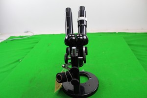 Thumbnail image of PZO Warszawa MSt 130 Microscope with 6x Objectives Vintage Laboratory Equipment