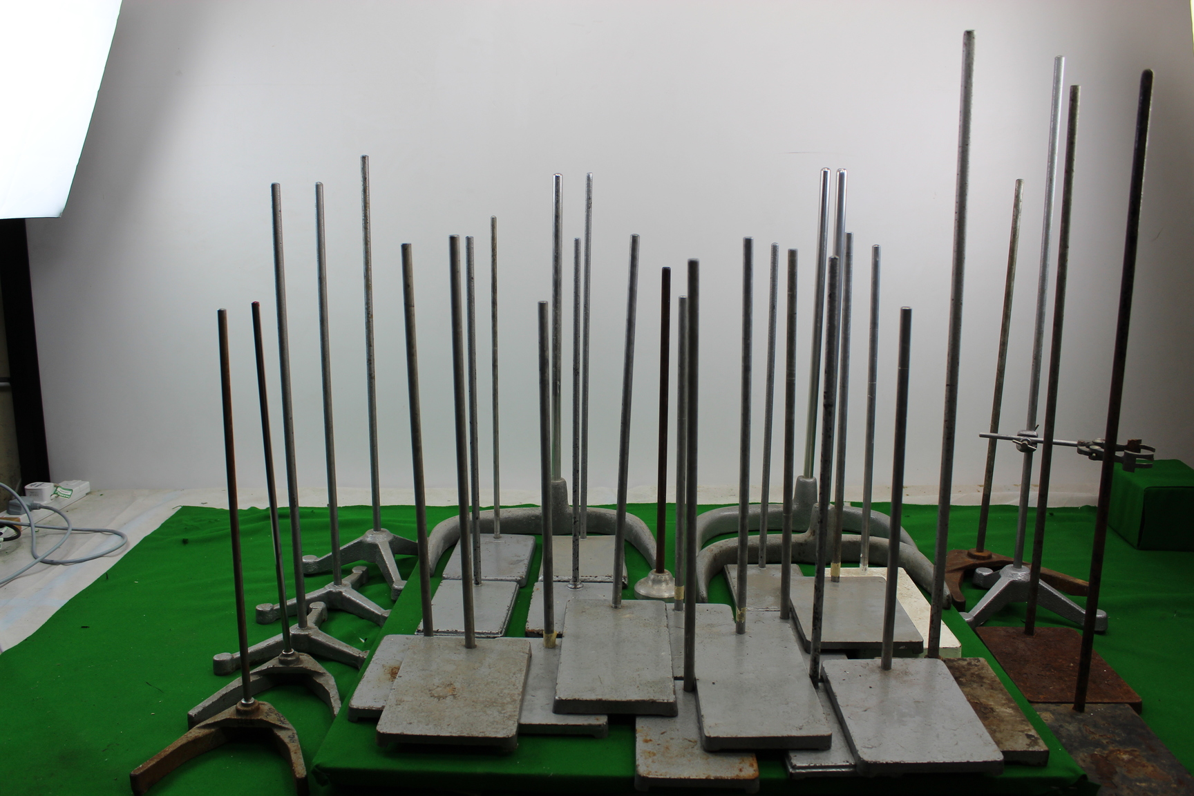 Image of Job Lot of 30 Laboratory Clamp Stands Various Heights 46cm-83cm Science Lab