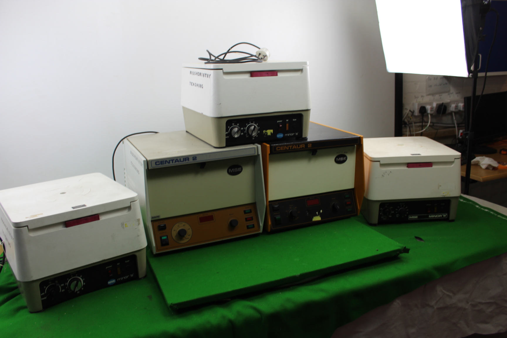 Image of Job Lot of 5 x Faulty MSE Benchtop Centrifuges Centaur 2 + Minor S Laboratory