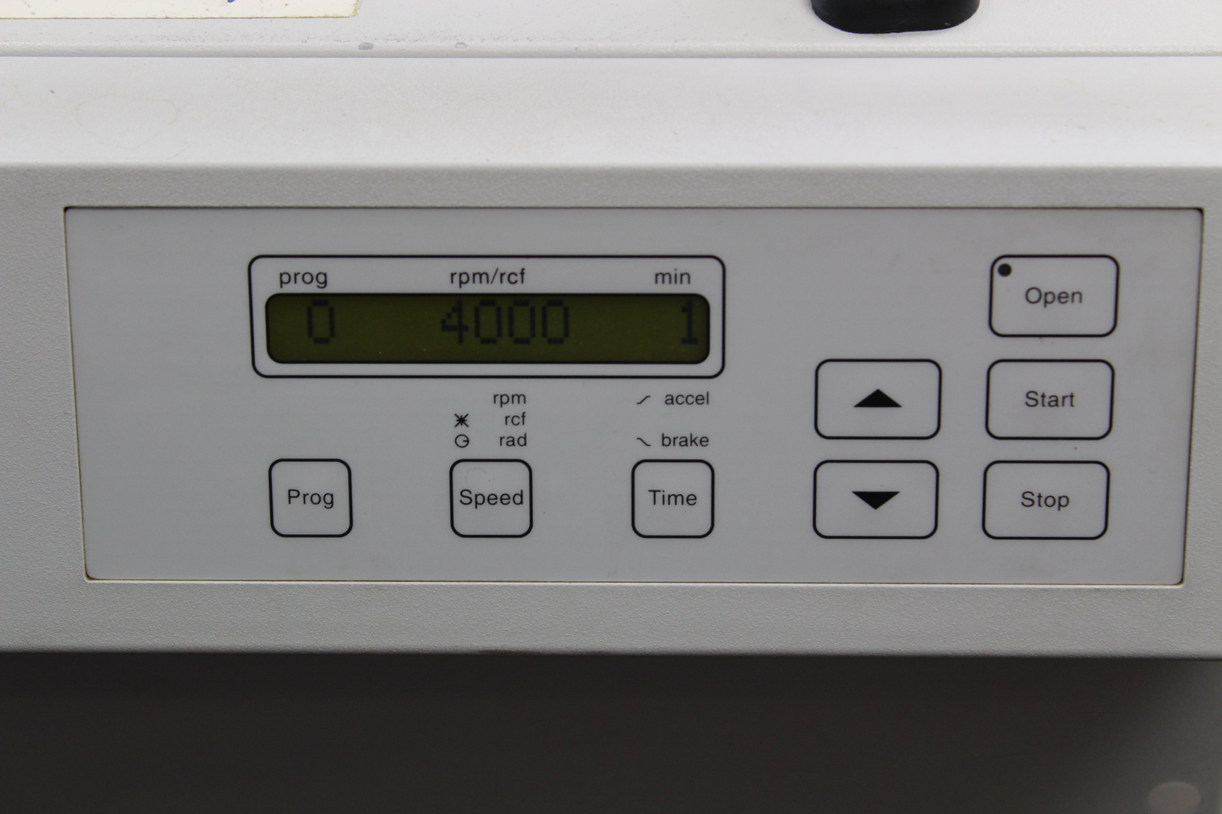 Image of Eppendorf Centrifuge 5810 w/Rotor & 2 Buckets Faulty Spares Repair