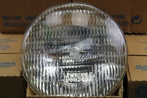 Thumbnail image of 8 x Brand New GE PAR Lamp 500PAR64/MFL 120V 500W