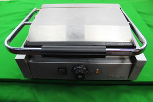 Thumbnail image of Dualit Panini Contact Grill RPG2 Commercial Catering 2.2kW 50-300° 220-230V 50Hz