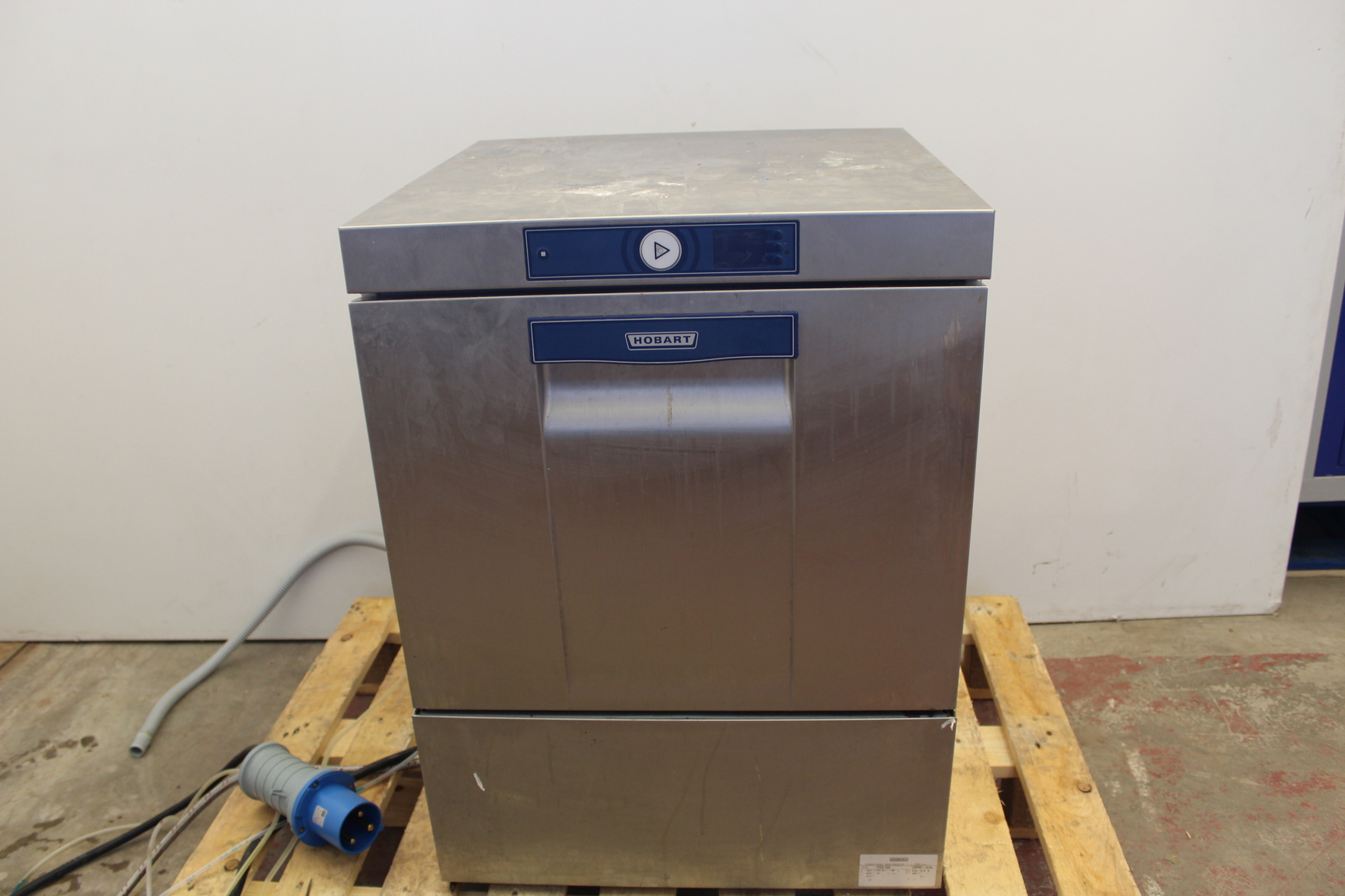 Image of Hobart FXS-10A Dishwasher Glasswasher Inc Trays, Commercial Kitchen 