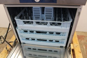 Thumbnail image of Hobart FXS-10A Dishwasher Glasswasher Inc Trays, Commercial Kitchen 