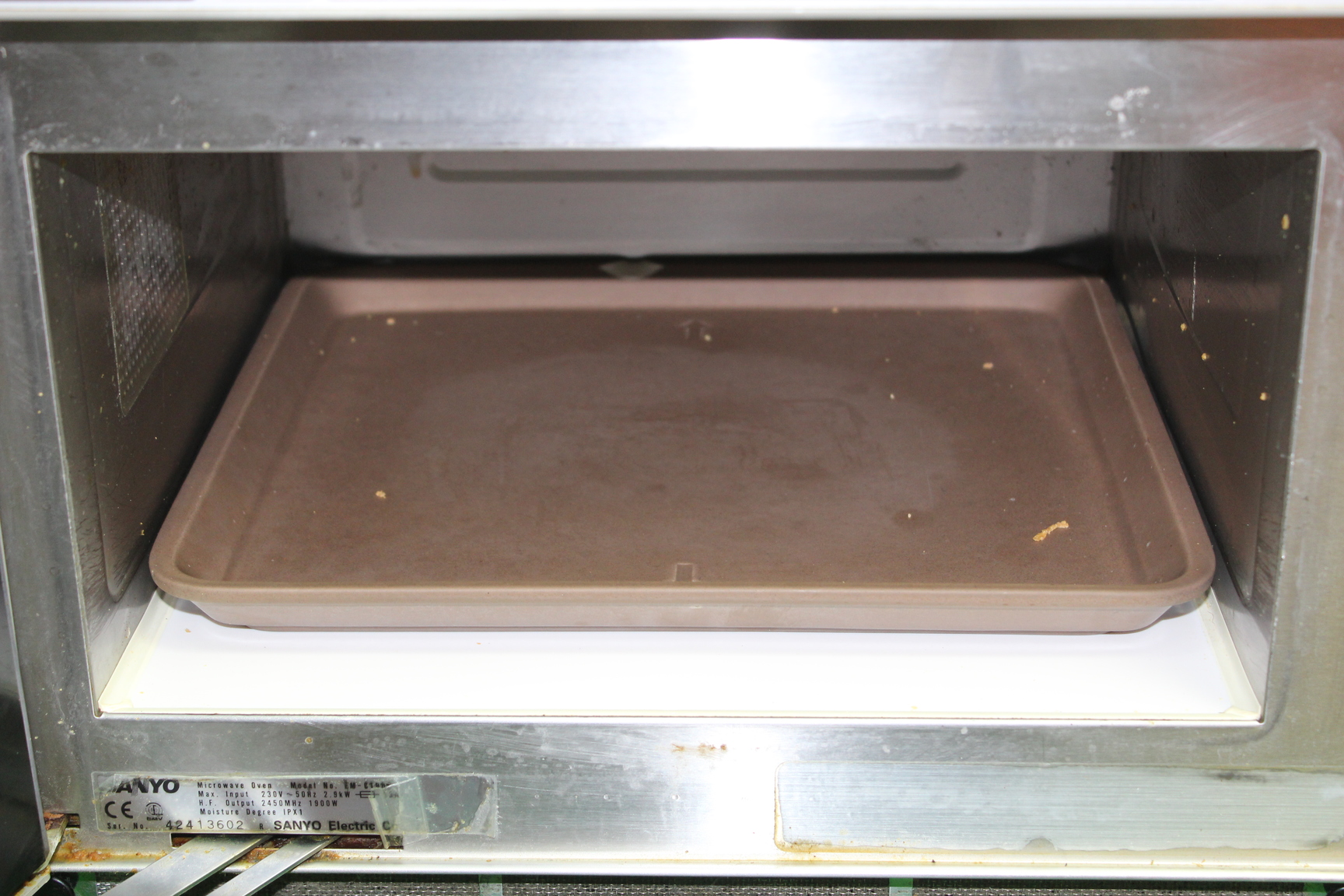 Image of Sanyo EMC1901 - 1900 Watt Microwave, Commercial, Stainless Steel, 