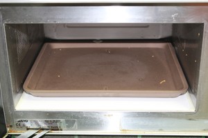 Thumbnail image of Sanyo EMC1901 - 1900 Watt Microwave, Commercial, Stainless Steel, 