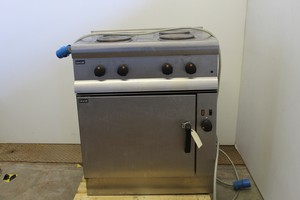 Thumbnail image of Lincat 2 Piece Electric Oven With 4 Hobs Cafe Commercial Kitchen 4 Rings