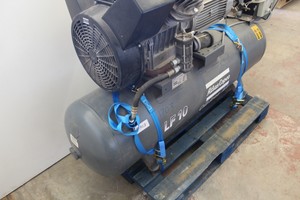Thumbnail image of Atlas Copco LF10 Oil-free Industrial Lab Compressor LF10-UV
