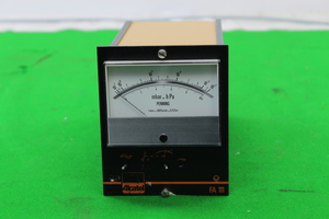 Thumbnail image of Alcatel FA111 Pirani Lab Manometer Pressure Gauge
