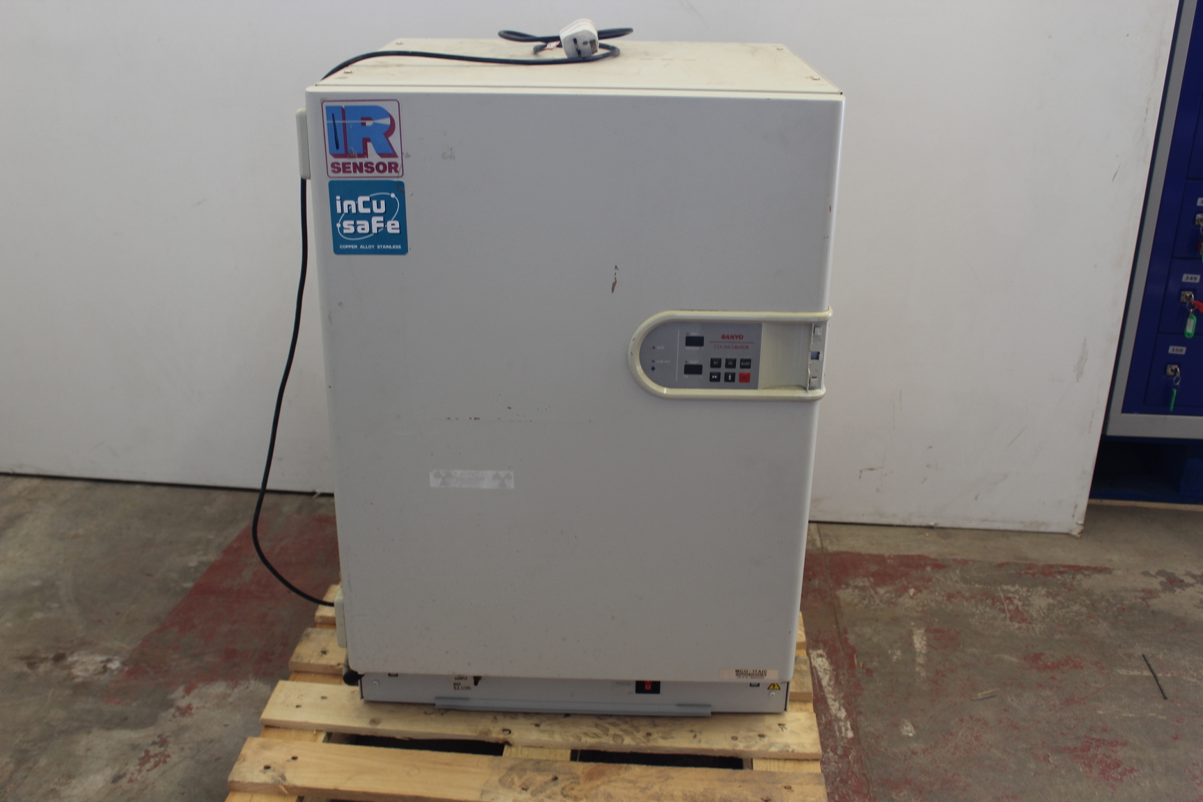Image of Sanyo CO2 Incubator MCO-17AIC 164L Capacity Tested 37C Lab Laboratory 230V 