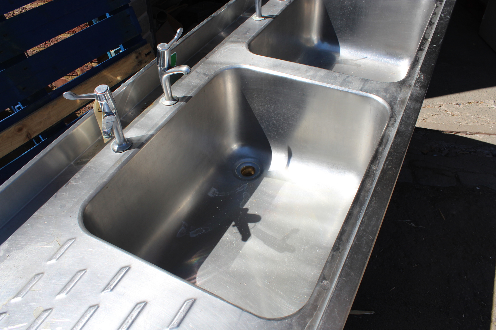 Image of Stainless Steel Kitchen Twin Sink Unit Commercial Catering Canteen Bench