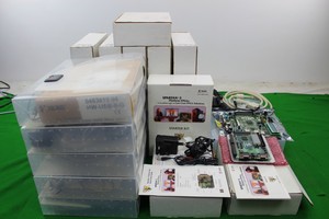 Thumbnail image of Job lot of Xilinx Spartan-3 Starter Boards Digilent Issi Development Kit